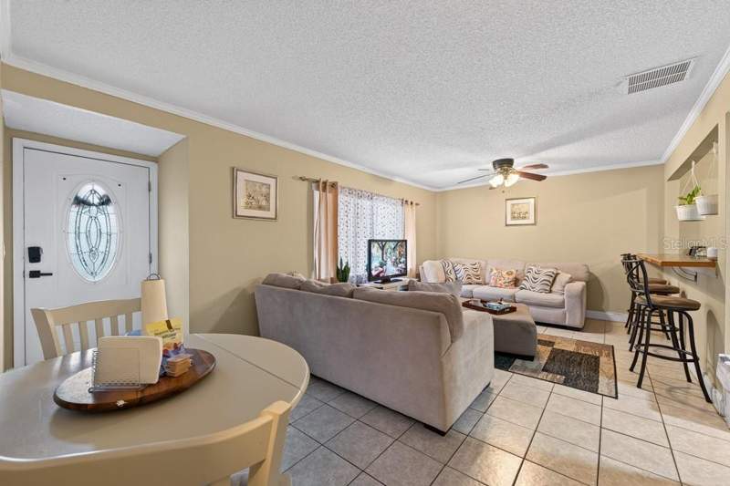 2 bedroom Condominium at 1409 Alpine Road #10, Alpine Condo, Clearwater — photo 4