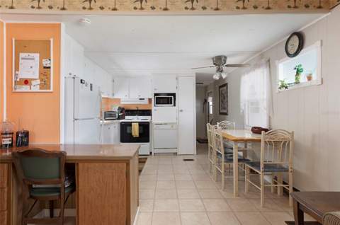 4368 72nd Way #111, St Petersburg FL - photo 6 of 6