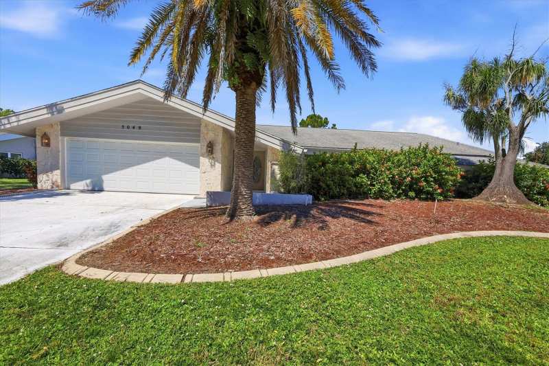 3 bedroom Single Family Residence at 5049 Marsh Field Road, The Meadows, Sarasota — photo 1