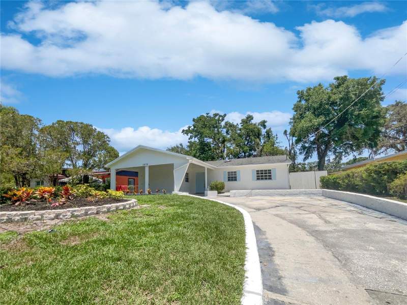 Variety Grove EstatesHomes for Sale in Tampa, FL