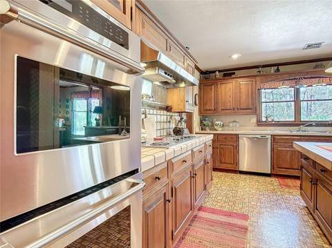 3939 Lake Erie Road, Groveland FL - photo 15 of 42