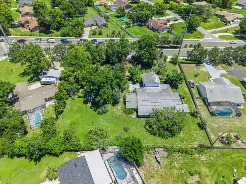 4 bedroom Single Family Residence at 1730 NEPTUNE ROAD, NEPTUNE SHORES 1, KISSIMMEE — photo 2