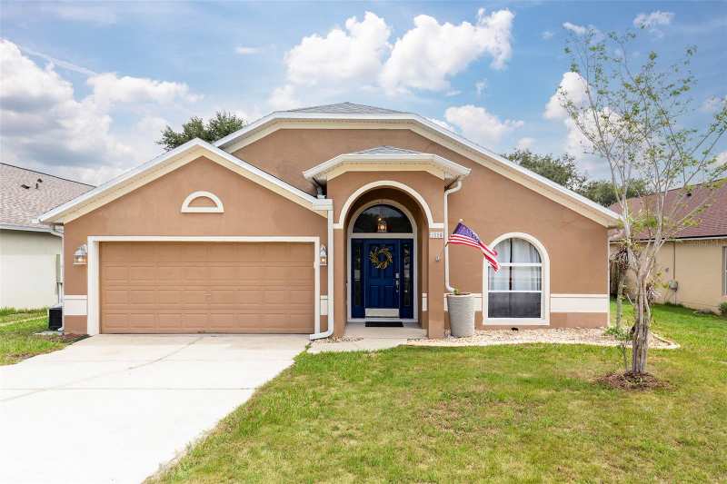 3 bedroom Single Family Residence at 1059 Bluegrass Drive, Lexington Village Ph 01, Groveland — photo 1