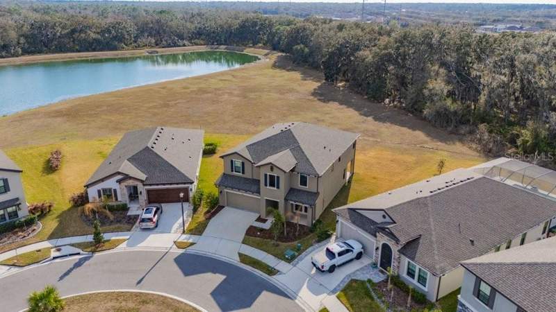 5 bedroom Single Family Residence at 14604 Horse Trot Road, Hawkstone, Lithia — photo 4