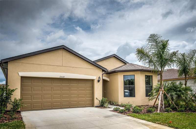 3 bedroom Single Family Residence at 2558 Sherman Oak Drive, Cedar Grove Ph 1B, North Port — photo 1