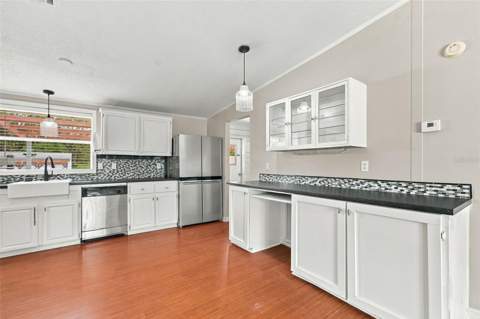 6814 Founders Street, Zephyrhills FL - photo 24 of 76