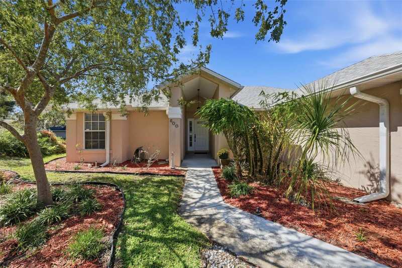 2 bedroom Single Family Residence at 600 Huron Place, Chautauqua Overlooking Mount Dora, Mount Dora — photo 1