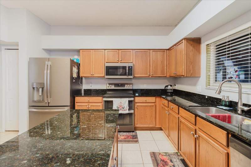 5 bedroom Single Family Residence at 2717 Avon River Drive, Buckhorn Preserve Ph 4, Valrico — photo 5