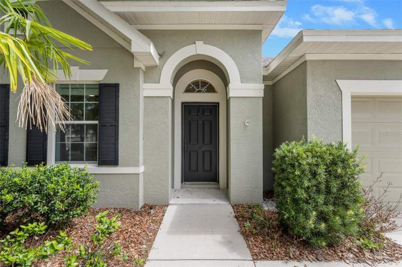 4 bedroom Single Family Residence at 15814 Starling Water Drive, Fishhawk Ranch Ph 2 Tr 1, Lithia — photo 5