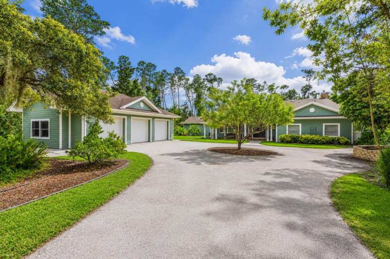 6 bedroom Single Family Residence at 967 Pine Hill Road, Tampa & Tarpon Spgs Land Co, Palm Harbor — photo 1