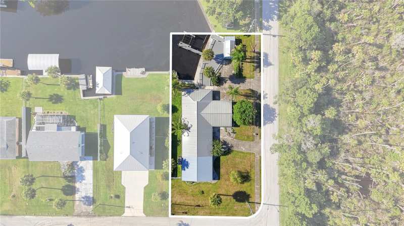 3 bedroom Single Family Residence at 1791 NW 21st Court, Woodland Estates Unit 02B, Crystal River — photo 1