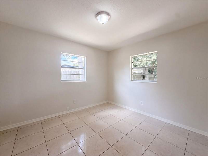 4 bedroom Single Family Residence at 7916 Endive Avenue, Progress Village Unit 1, Tampa — photo 4