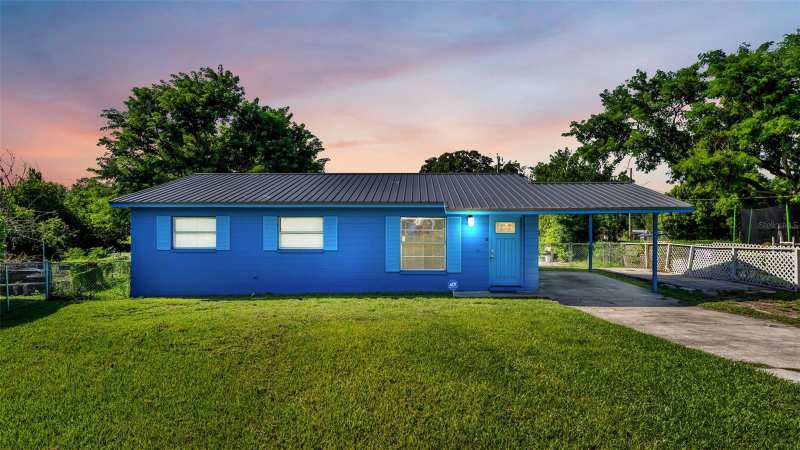 3 bedroom Single Family Residence at 707 N Lorri Avenue, Lake Bonnet Hills, Lakeland — photo 1
