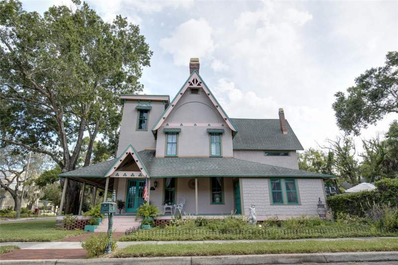 4 bedroom Single Family Residence at 101 Read Street, Saffords A P K, Tarpon Springs — photo 2