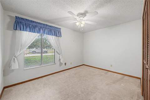 901 Tarawood Lane, Valrico FL - photo 11 of 33