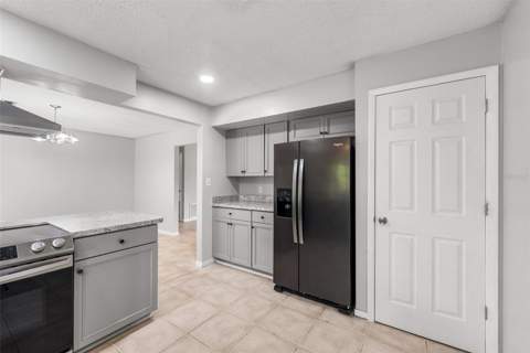 1804 NW 36th Terrace, Gainesville FL - photo 9 of 39