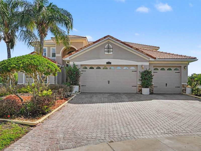 5 bedroom Single Family Residence at 1711 Windward Oaks Court, Bellalago, Kissimmee — photo 1