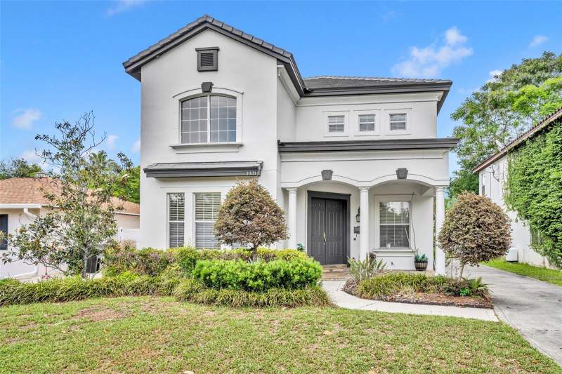 Edgewater Manor