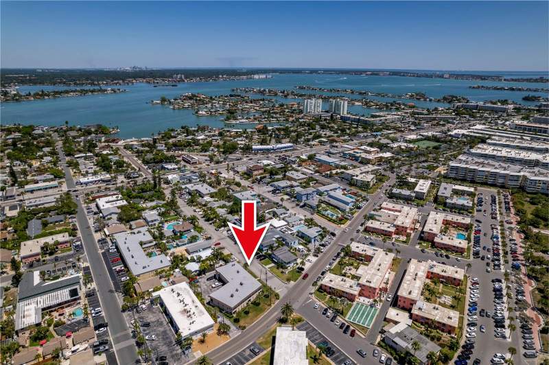 2 bedroom Condominium at 7003 Sunset Way #3, Beach Plaza Condo, St Pete Beach — photo 4