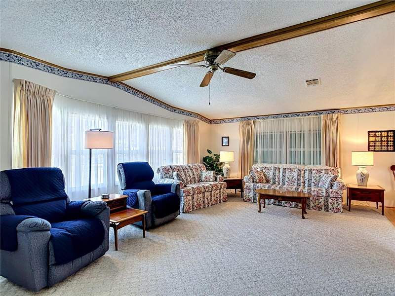 2 bedroom Manufactured Home at 35801 Brisa Drive, Casa Del Sol, Zephyrhills — photo 5