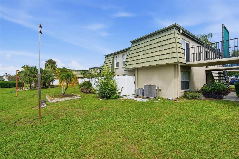 2 bedroom Condominium at 1799 N Highland Avenue #163, Fountain Square Condo, Clearwater — photo 2