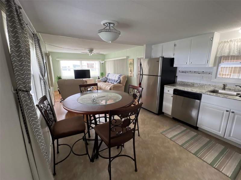 2 bedroom Mobile Home at 11300 124th Avenue #89, Bel-Aire Mobile Village Unrec, Largo — photo 5
