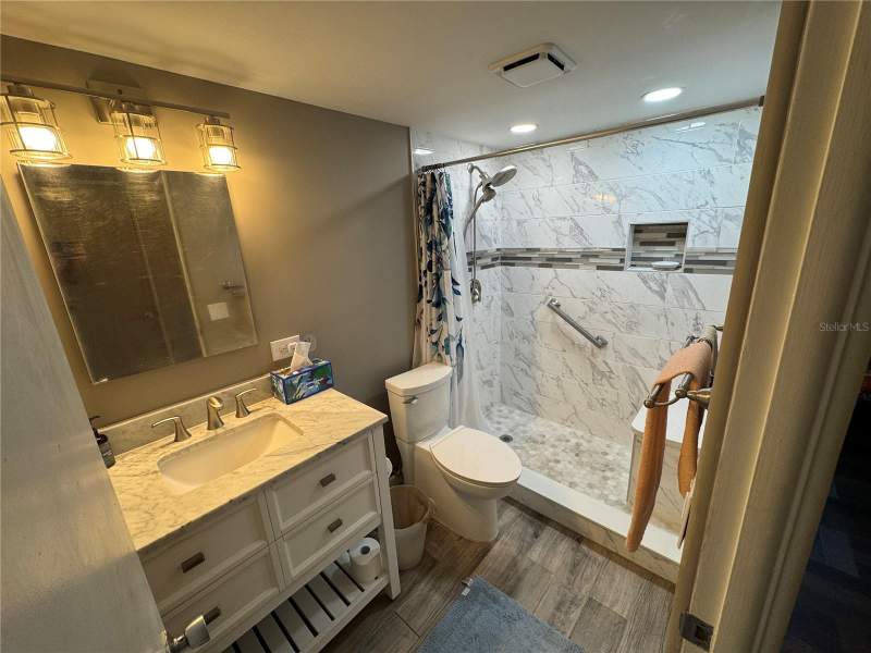 1 bedroom Condominium at 2020 World Parkway Boulevard #8, On Top Of The World, Clearwater — photo 4