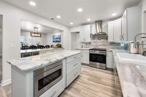 1620 Sea Breeze Drive, Tarpon Springs FL - photo 22 of 99