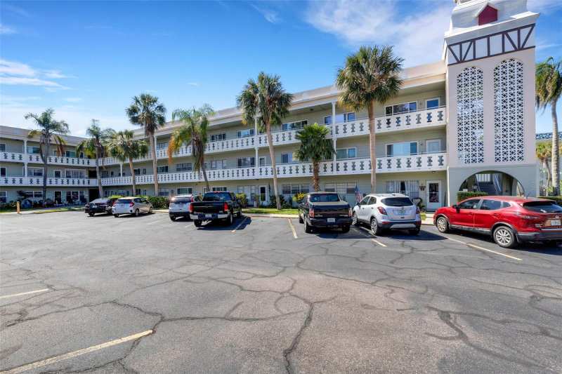 2 bedroom Condominium at 2401 Ecuadorian Way #57, On Top Of The World, Clearwater — photo 1