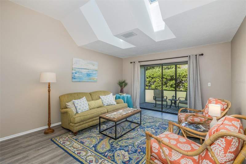 2 bedroom Villa at 3843 Goldfinch Court, Clearing The, Palm Harbor — photo 4