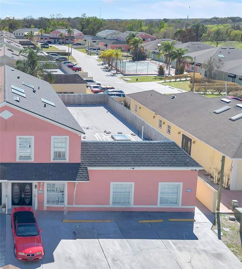 3 bedroom Townhouse at 1057 Universal Rest Place, Eric Estates, Kissimmee — photo 2