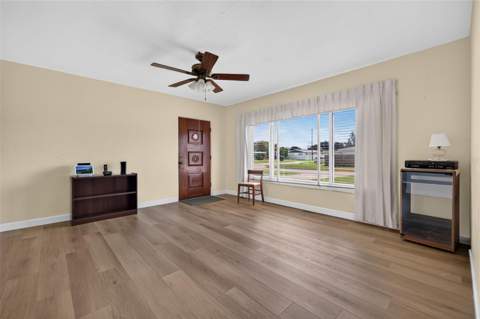 6401 34th Avenue, St Petersburg FL - photo 7 of 22