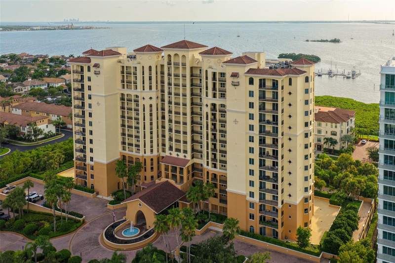 3 bedroom Condominium at 5823 BOWEN DANIEL DRIVE #1501, CASTILLO AT WESTSHORE YACHT CLUB, TAMPA — photo 2