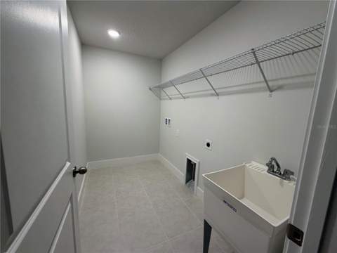 6943 Five Oaks Drive, Harmony FL - photo 15 of 17