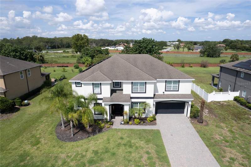 6 bedroom Single Family Residence at 17419 Bella Nova Drive, Mandalay Sub, Orlando — photo 3