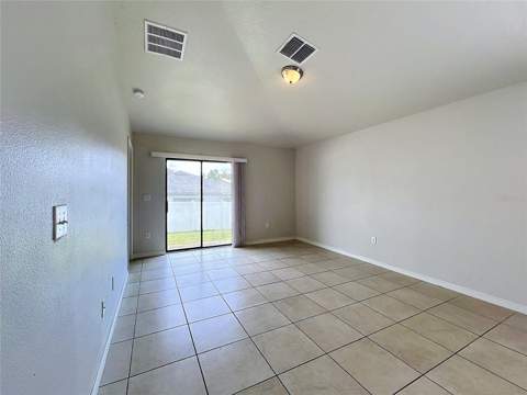 36095 Carriage Pine Court, Zephyrhills FL - photo 12 of 28