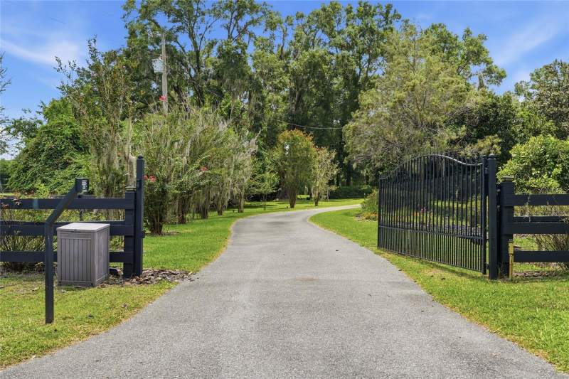 3 bedroom Single Family Residence at 26341 NW 166th Avenue, Cinnamon Hills Estates Ph 1, High Springs — photo 4