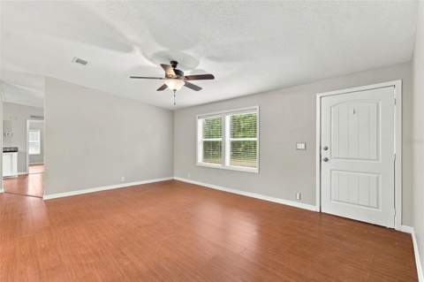 6814 Founders Street, Zephyrhills FL - photo 10 of 76