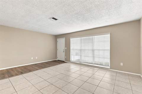 1594 Beacon Drive, Port Charlotte FL - photo 8 of 31
