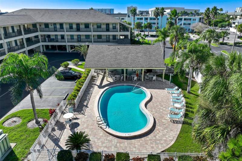 2 bedroom Condominium at 460 S Paula Drive #108, Harbor Pointe Condo, Dunedin — photo 3