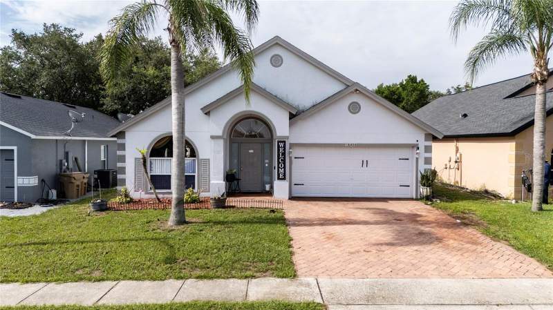 4 bedroom Single Family Residence at 16404 Coopers Hawk Avenue, Eagleridge Ph 02, Clermont — photo 3
