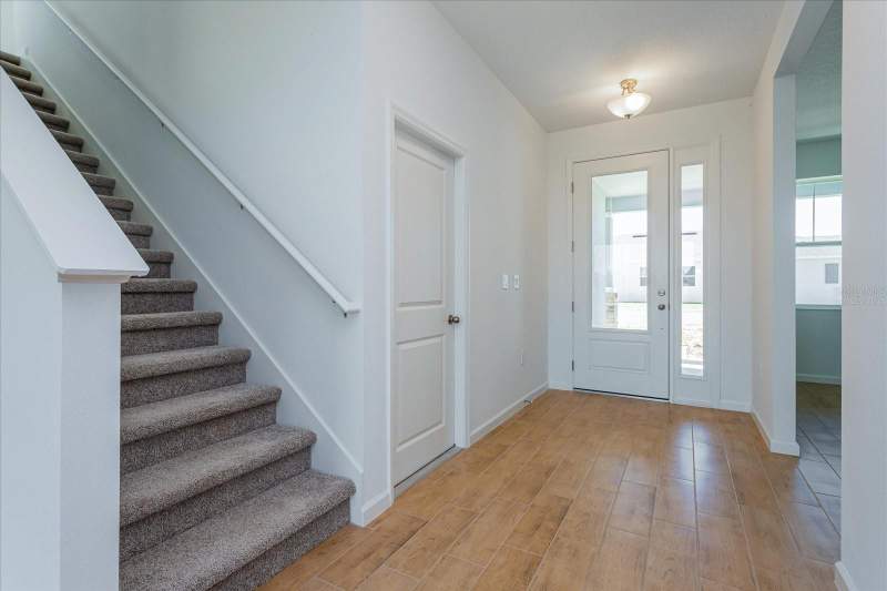4 bedroom Single Family Residence at 2908 Supermarine Road, Seaport Village, Tavares — photo 2