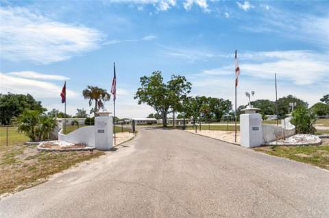 10039 Sterling Avenue, Dade City FL - photo 22 of 29