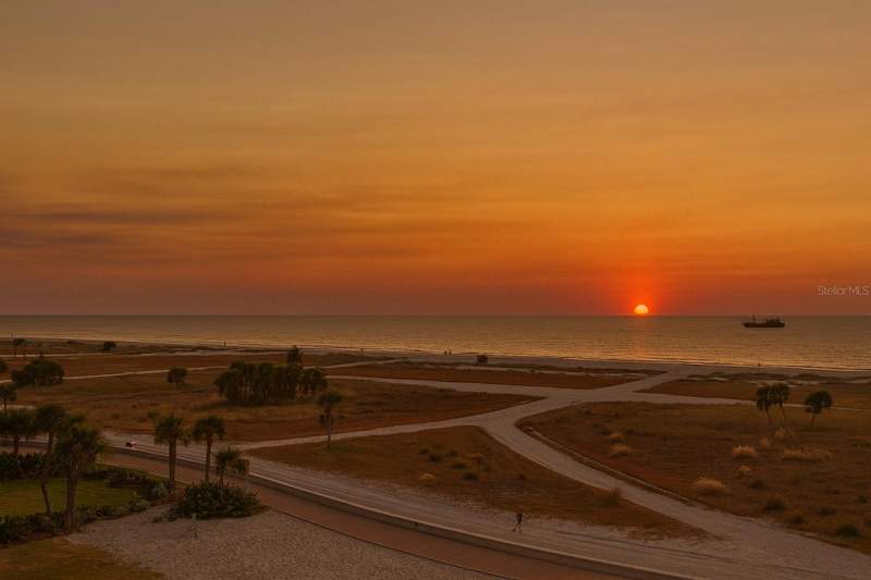 2 bedroom Condo - Hotel at 11500 GULF BOULEVARD #504, OCEAN CLUB TREASURE ISLAND A RESORT CONDO, TREASURE ISLAND — photo 5