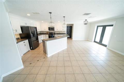 4621 Yellow Bay Drive, Kissimmee FL - photo 7 of 29