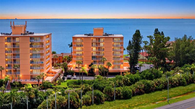 3 bedroom Condominium at 7432 Sunshine Skyway Lane #506, South Bay Condo, St Petersburg — photo 3