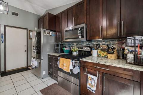 10326 Out Island Drive, Tampa FL - photo 16 of 41