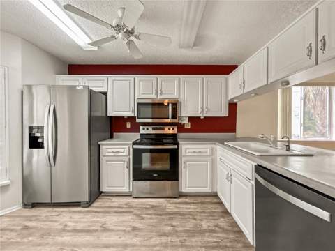 6419 Remus Drive, New Port Richey FL - photo 9 of 35
