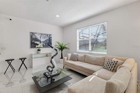 4577 Cabello Loop, Kissimmee FL - photo 8 of 37