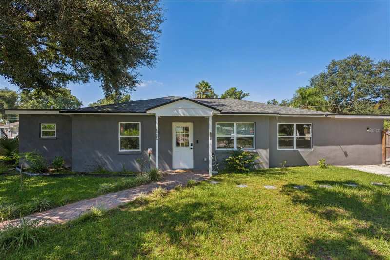 2 bedroom Single Family Residence at 10420 N Hamner Avenue, Tuxedo Terrace, Tampa — photo 1